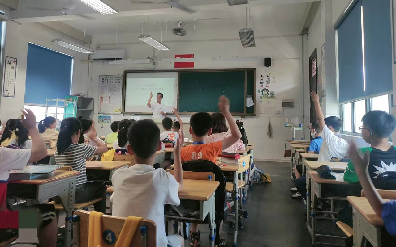 黔江冯家小学